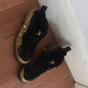Gold Nike foamposite